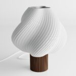 Brązowa lampa Softis – miękka forma jak ciepła, burzowa chmura