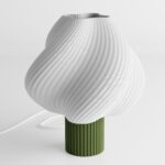 Zielona lampa Softis o kształcie przypominającym chmurę – naturalny akcent do wnętrz