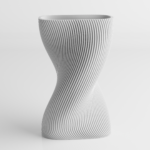 Waza dekoracyjna Linea. Biały wazon Linea o geometrycznej, skręconej formie – minimalistyczna elegancja